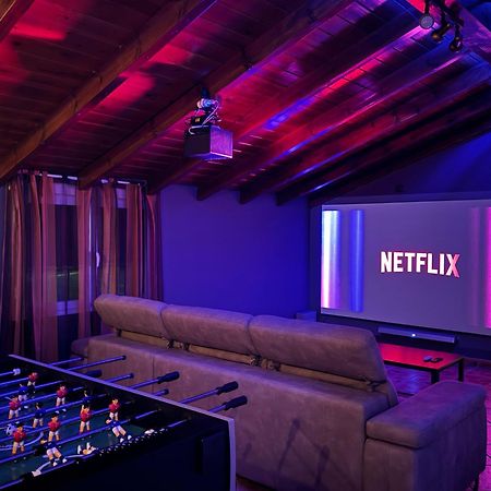 Chalet El Parral - Piscina Y Sala De Cine Málaga Dış mekan fotoğraf
