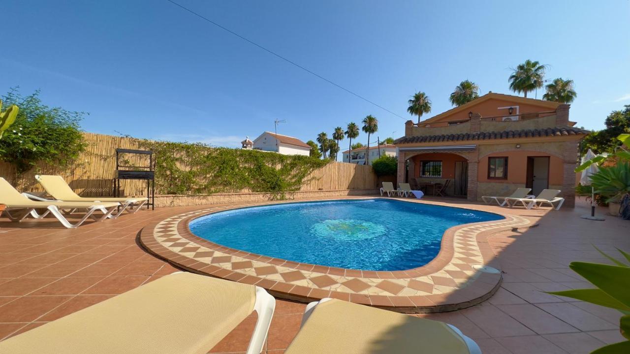 Chalet El Parral - Piscina Y Sala De Cine Málaga Dış mekan fotoğraf