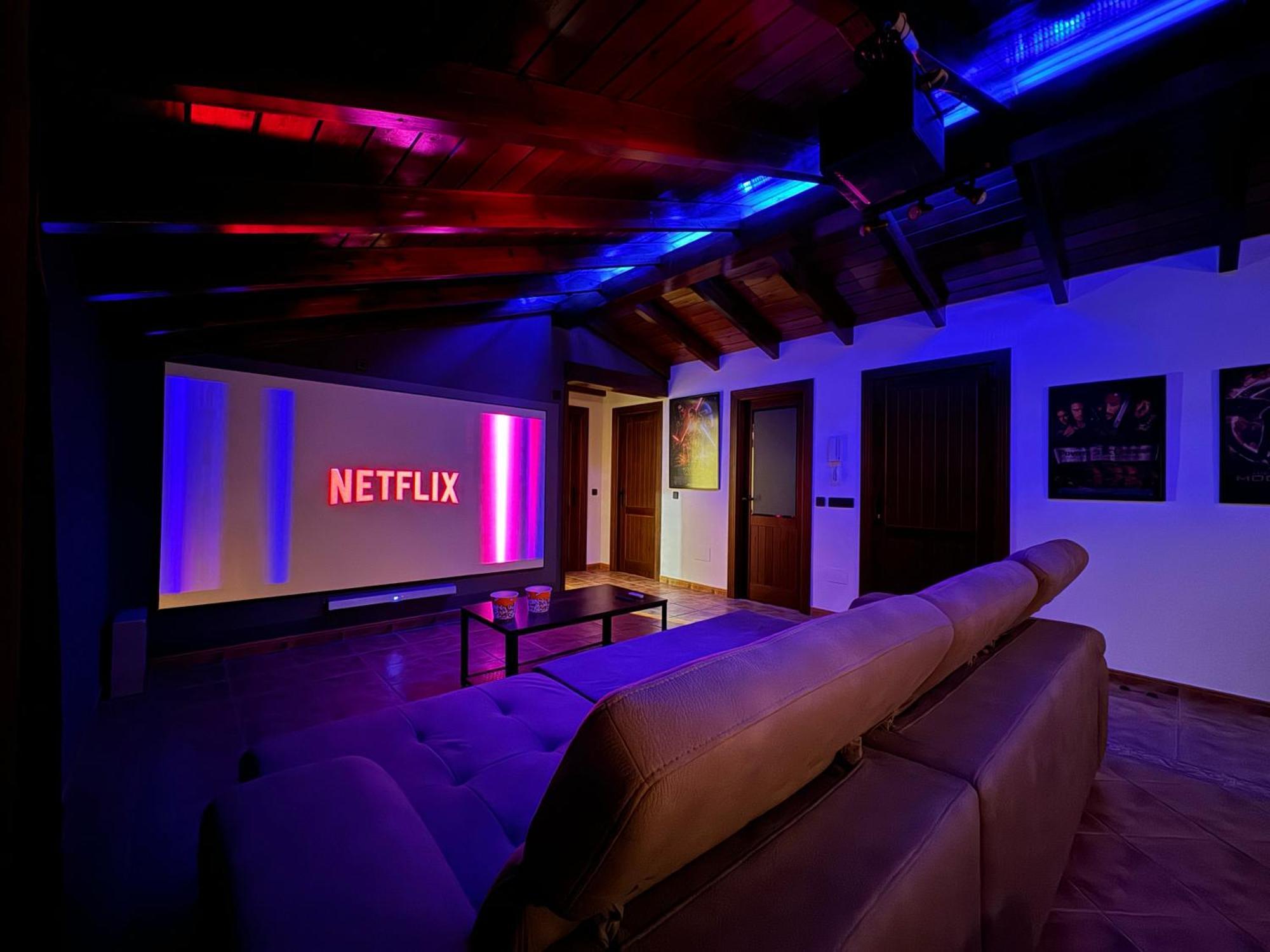 Chalet El Parral - Piscina Y Sala De Cine Málaga Dış mekan fotoğraf