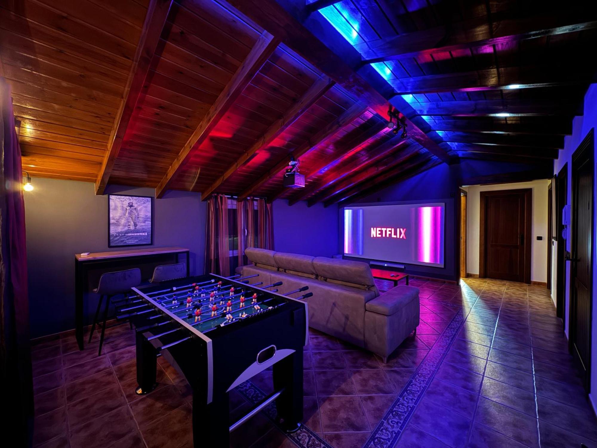 Chalet El Parral - Piscina Y Sala De Cine Málaga Dış mekan fotoğraf